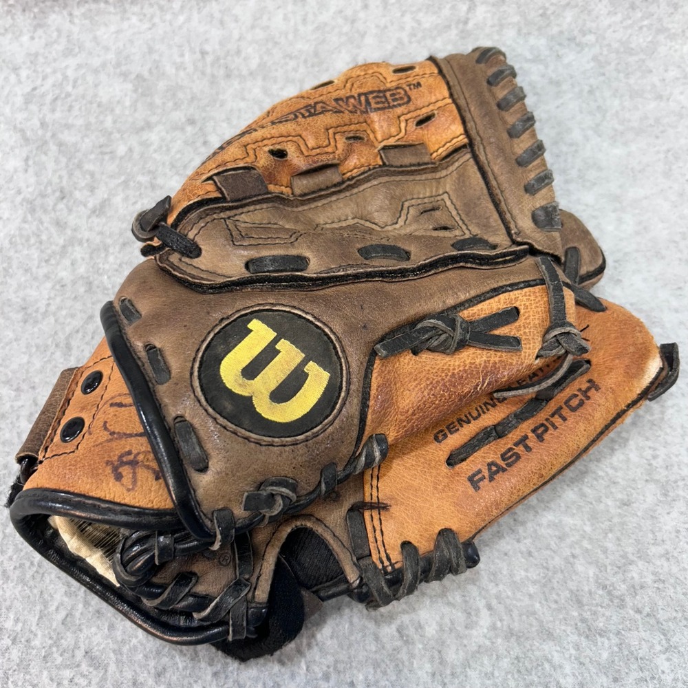 Monsta Web Youth Brown Wilson A440 Fastpitch Baseball Glove A0440 ZSFP10 10in